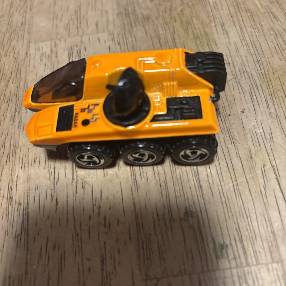Hot Wheels 1998 Toys R Us 10-Pack Exclusive 1988 Radar Ranger Bright Orange